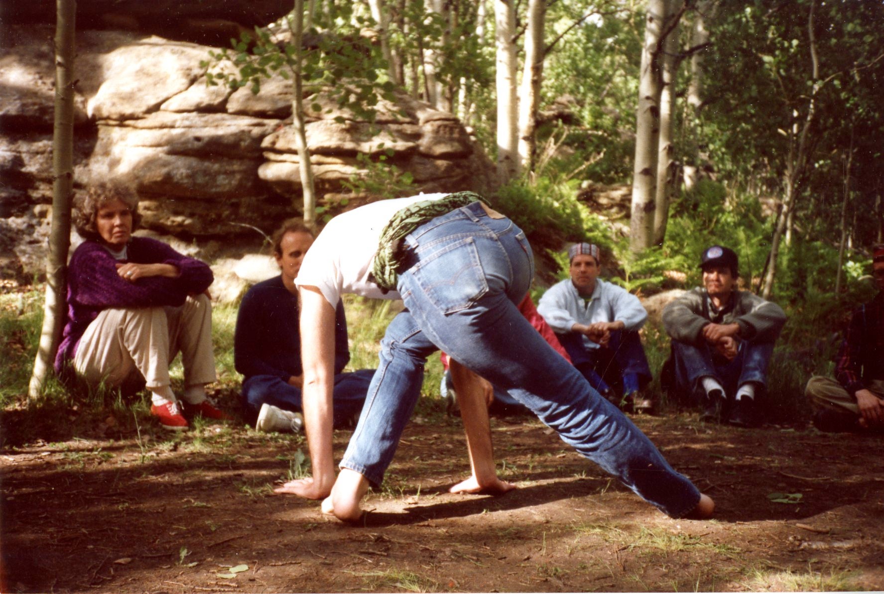 Retraites de Deep Listening organisées par Pauline Oliveros à Rose Mountain, juin 1991, Photographie : David Felton. Collections spéciales, F. W. Olin Library, Mills College at Northeastern University. Courtesy Pauline Oliveros Trust.