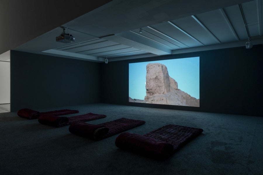 Saodat Ismailova, 18 000 Mondes, 2023. Vidéo full HD, 31’. Courtesy de l’artiste. Ce film a été réalisé avec le soutien  de Eye Art & Film Prize. Photo : Nicolas Brasseur.
