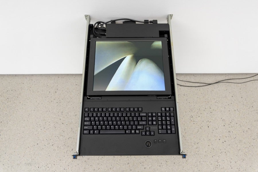 Alexandre Khondji, Triple Insert,  2025. Caméras endoscopiques, consoles KVM, dimensions variables. Courtesy de l’artiste. Photo : Nicolas Brasseur.