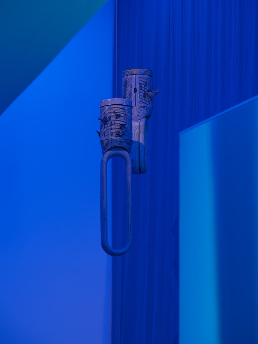 Untitled (Dyson), 2026 75 cm x 22 cm ; 100 cm x 22 cm Polycarbonate shell, spray paint, resin prints. © Aurélien Mole