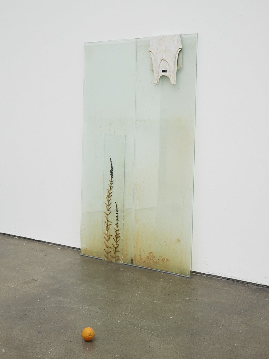 View of Wilfrid Almendra's solo exhibition "Where the Sun Pauses" at Kunsthalle Lingen, 2025. Co-produced by Fondation Pernod Ricard. Photo: Roman Mensing, artdoc.de