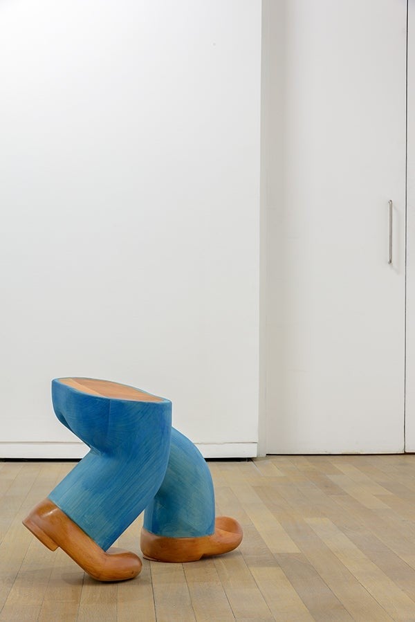 Sarah Tritz, Sluggo, 2015, tilleul, 45 x 50 x 75 cm. Photo : Florian Kleinefenn