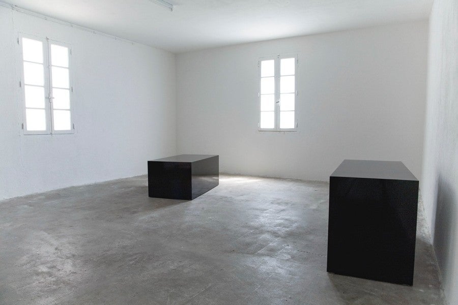 Jagna Ciuchta, 'When You See Me Again It Won't Be Me (2)', 2010. A series of photographs with the same points of views as in the previous documentation, plinths without artworks. Photo: Samir Ramdani.