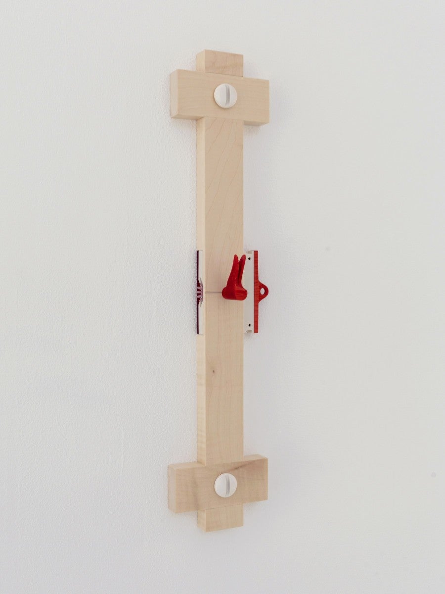 Camille Blatrix, <i>Waiting for someone</i>, 2021. Maple, resin, plexiglass, 50 x 12 x 5 cm. View of the exhibition "Weather Stork Point", CAC-La synagogue de Delme, 2021. Photo: OH Dancy.